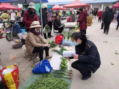 “掉色蔥”檢測結(jié)果，16批樣品中15批檢出農(nóng)藥殘留